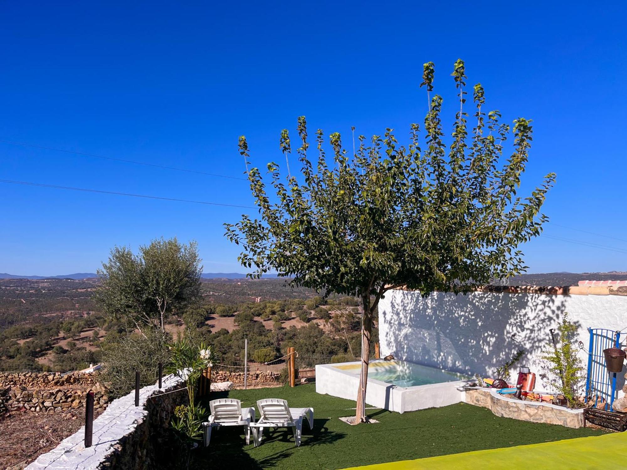 El Coso Lodge & Workation Zalamea la Real Exterior photo